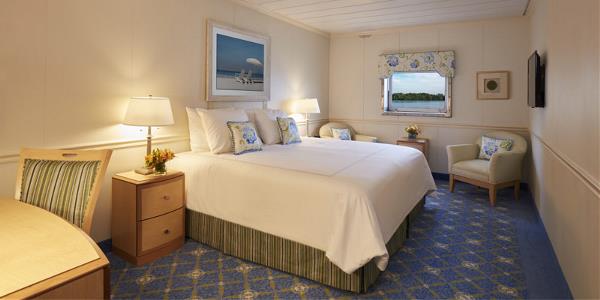 American Cruise Lines American Constitution AA.jpg